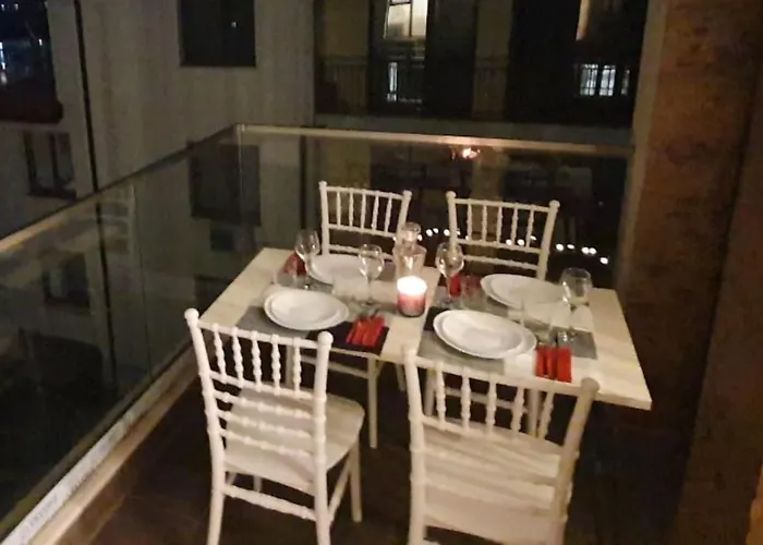 злато изглед море